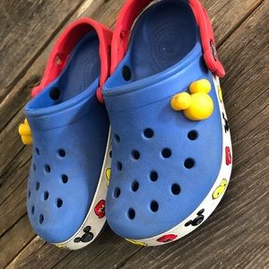 Micky crocs!